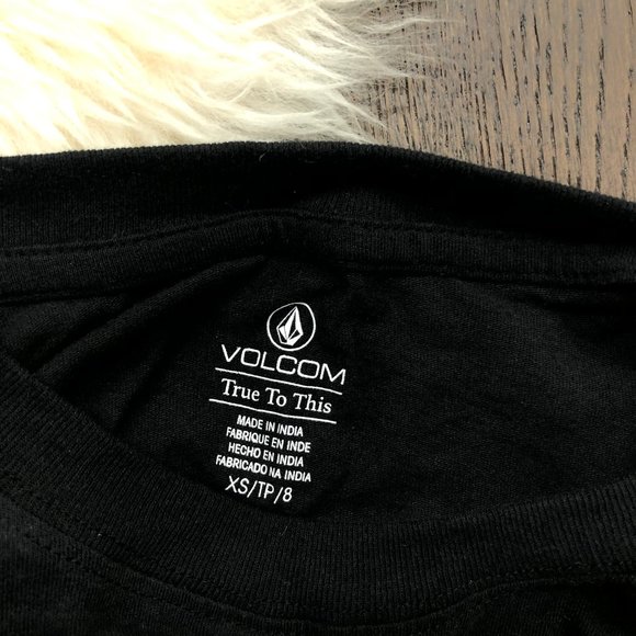 Volcom Junior's 3/4 Sleeve Scalloped ~Top - Picture 3 of 4